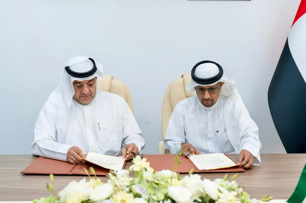 وقعت مؤسسة الفجيرة لتنمية المناطق مذكرة تفاهم مع المنصة الإعلامية الفجيرة مباشر بهدف ترسيخ أواصر التعاون بين الجانبين